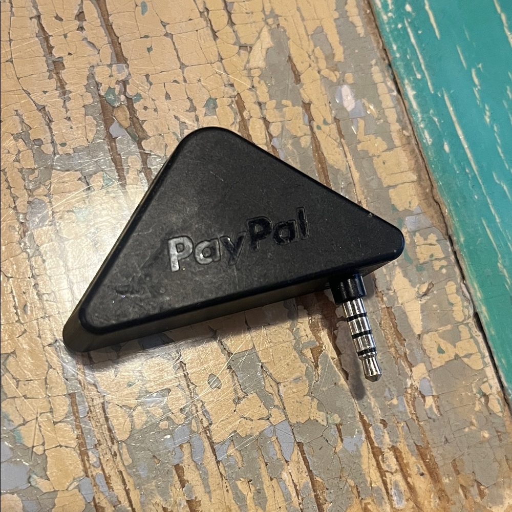 PayPal Mobile Card Reader Used Compatible W/IPhone,Android, Windows Devices
